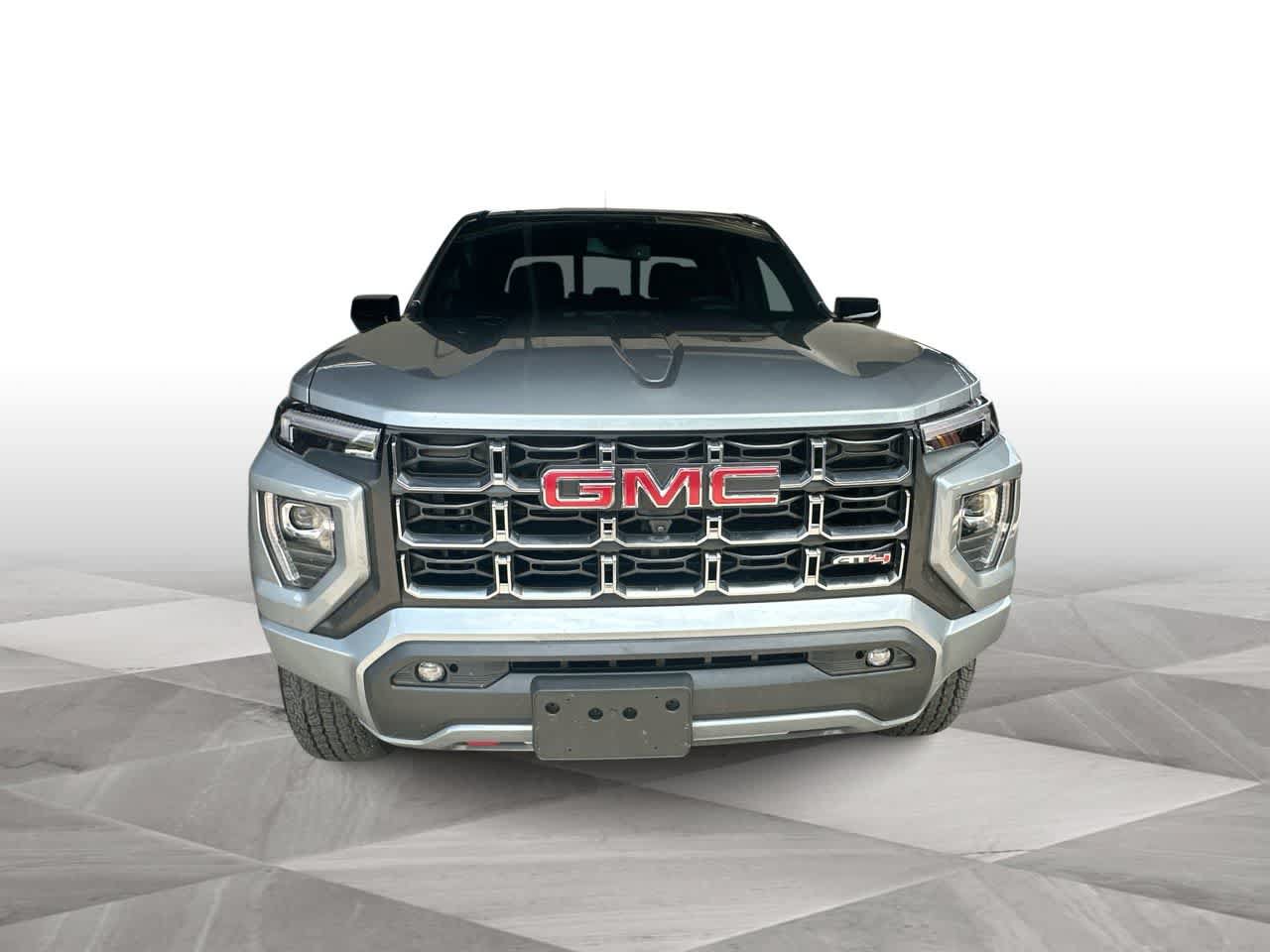 Used 2026 GMC Canyon AT4 w/ Technology Plus Package AWD/4WD image 3