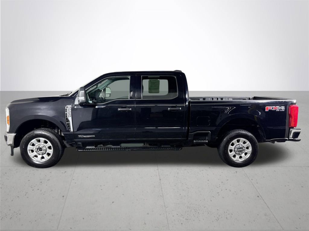 Used 2024 Ford F250 XLT w/ FX4 Off-Road Package image 9