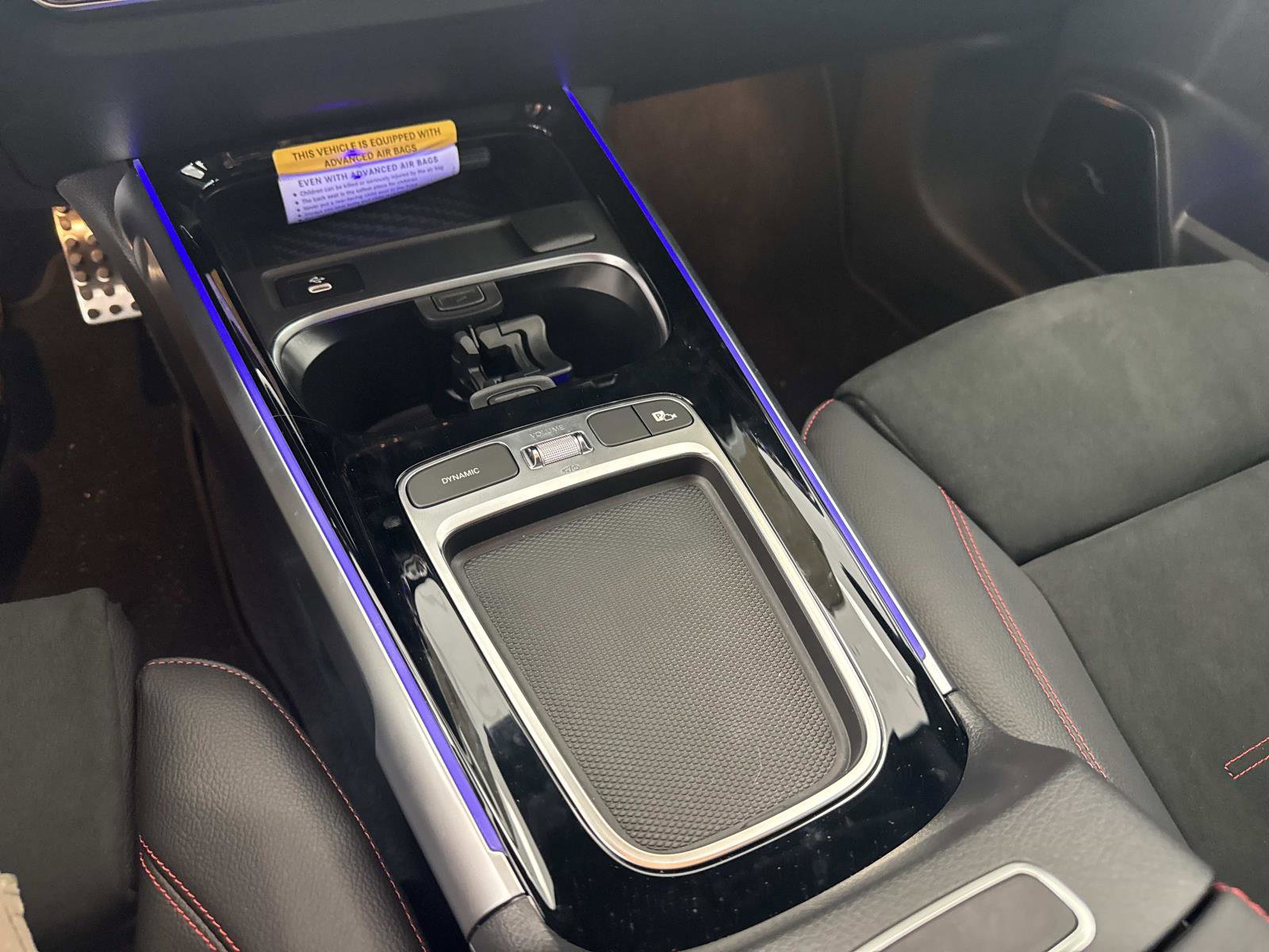 New 2026 Mercedes-Benz GLB 35 AMG 4MATIC image 24