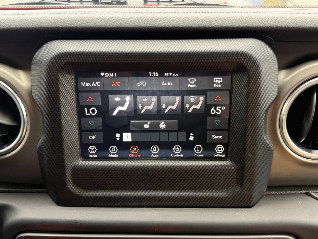 Used 2019 Jeep Wrangler Rubicon w/ Safety Group AWD/4WD image 16