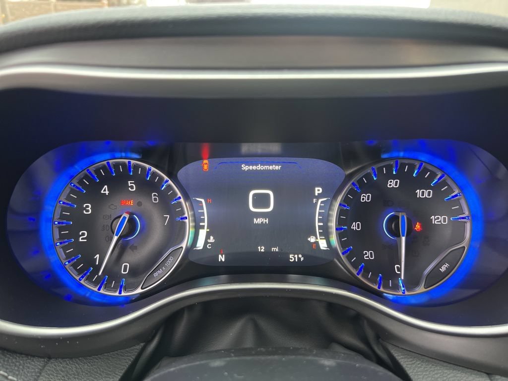 New 2026 Chrysler Pacifica Select w/ S Appearance Package FWD image 15