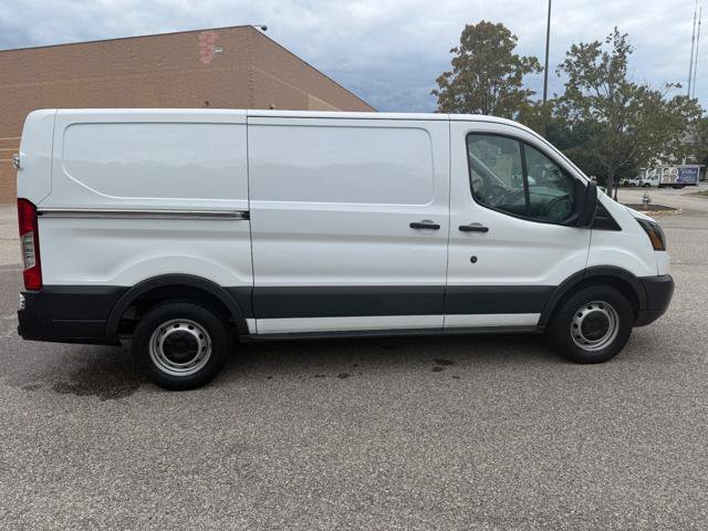 Used 2016 Ford Transit 150 130 Low Roof RWD image 36