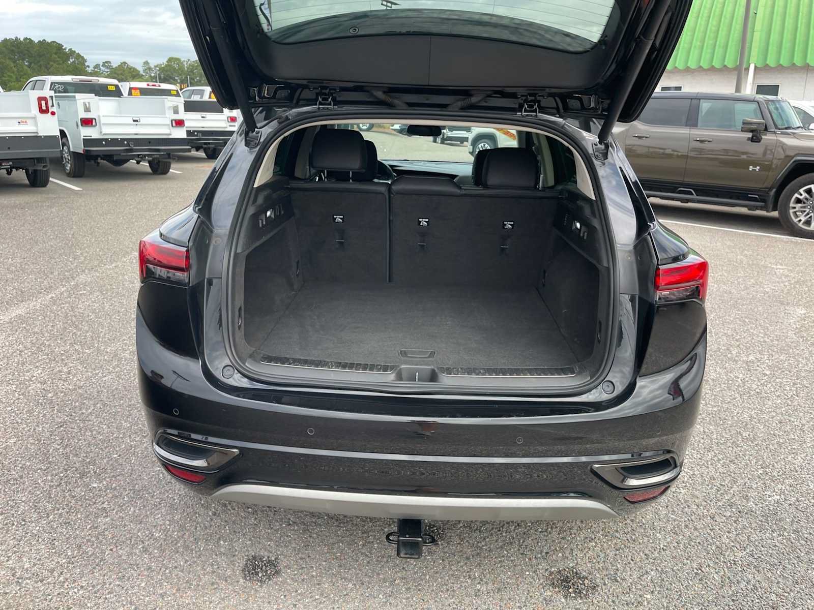 Used 2021 Buick Envision Essence w/ Technology Package I AWD/4WD image 22