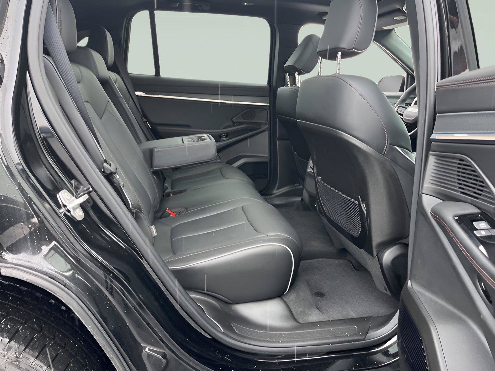 New 2025 Jeep Wagoneer S Limited AWD/4WD image 24