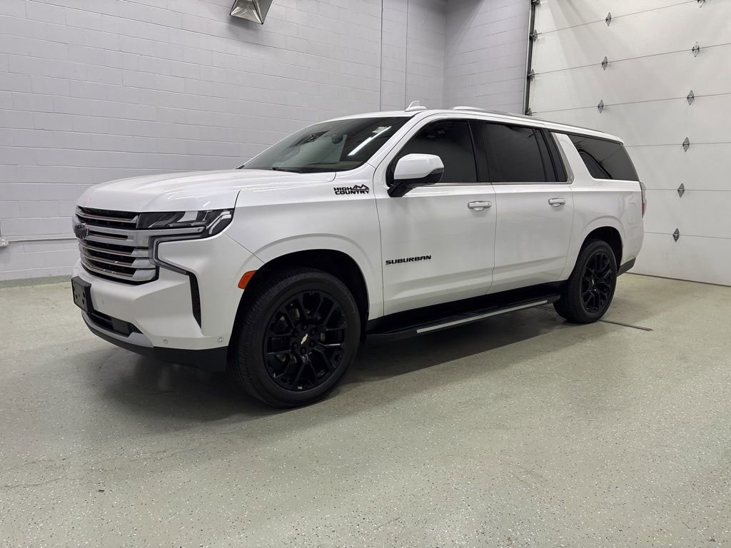 Used 2023 Chevrolet Suburban High Country w/ Advanced Technology Package image 6