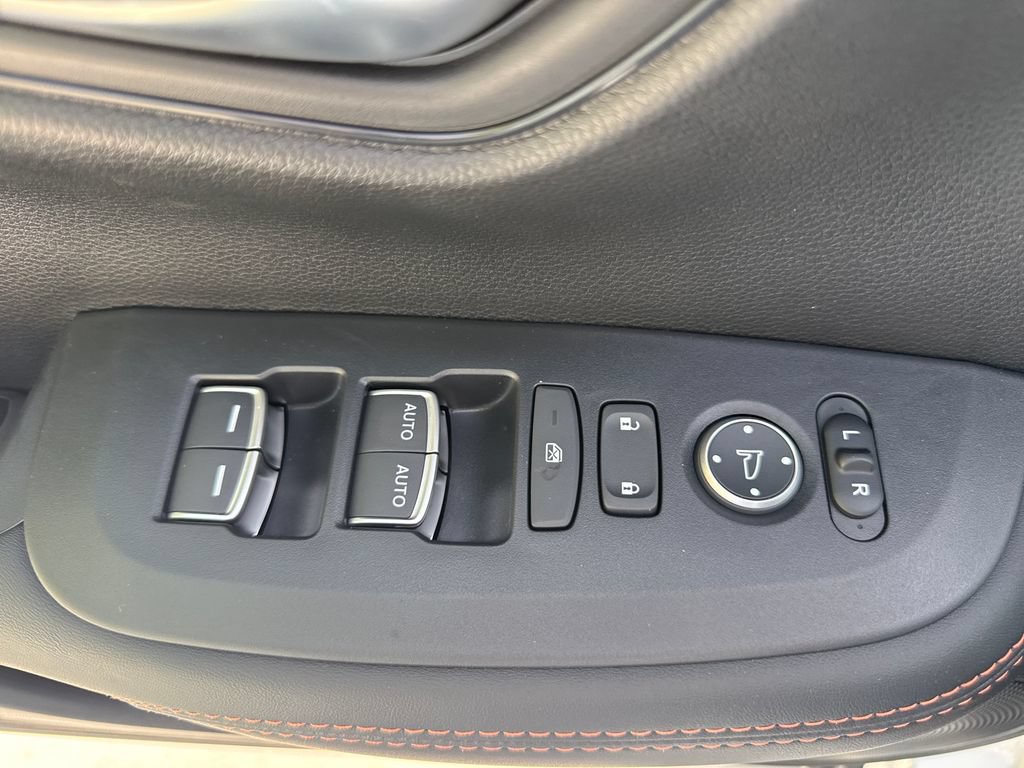 Certified 2026 Honda HR-V Sport image 15