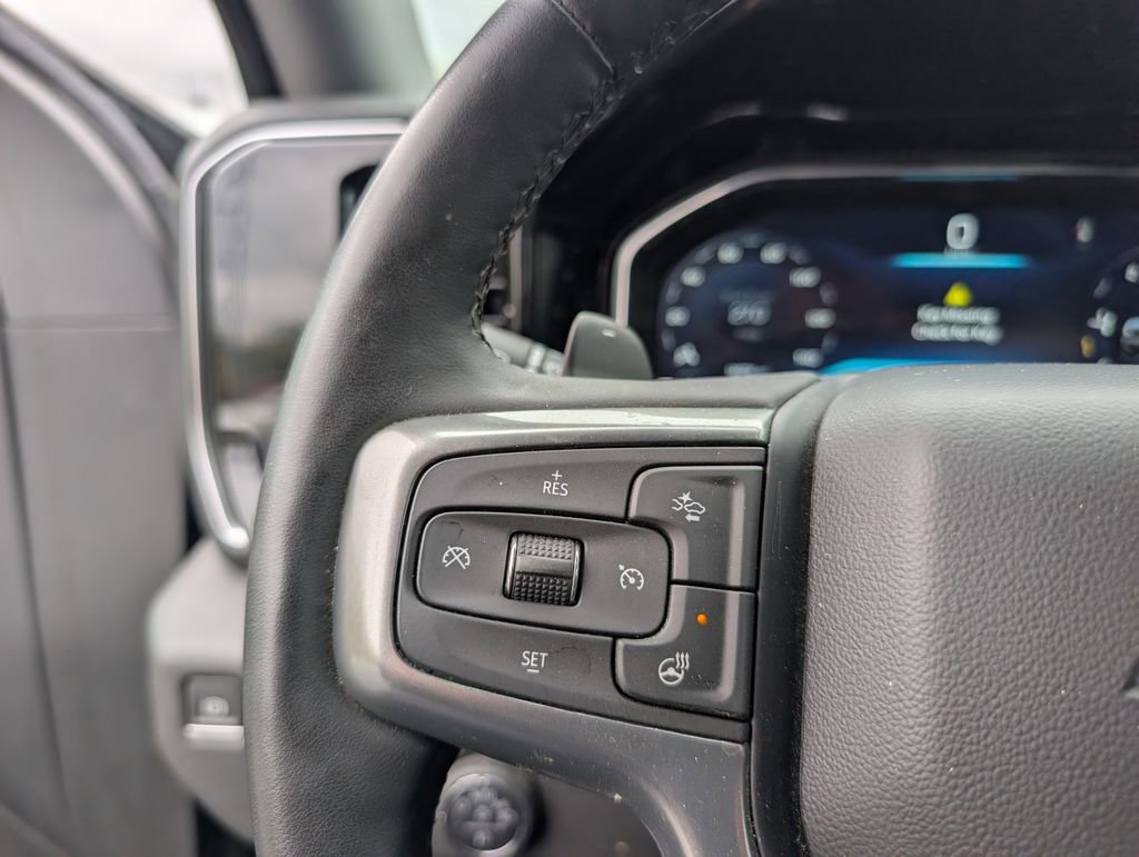 Used 2023 Chevrolet Silverado 1500 LT Trail Boss AWD/4WD image 12