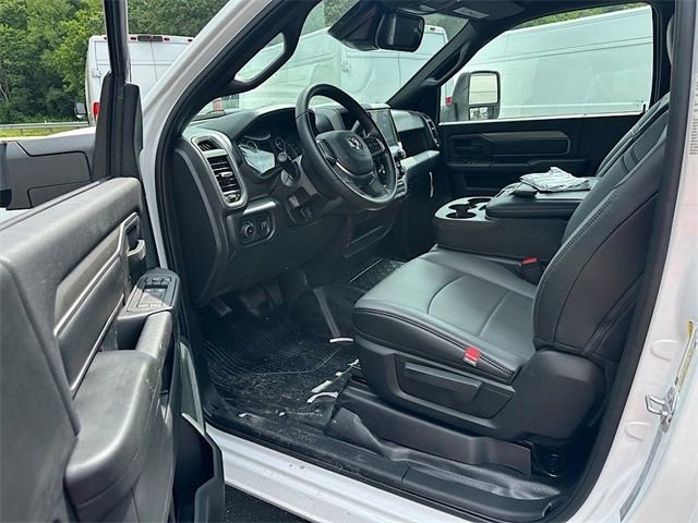 New 2025 RAM 5500 Tradesman image 10