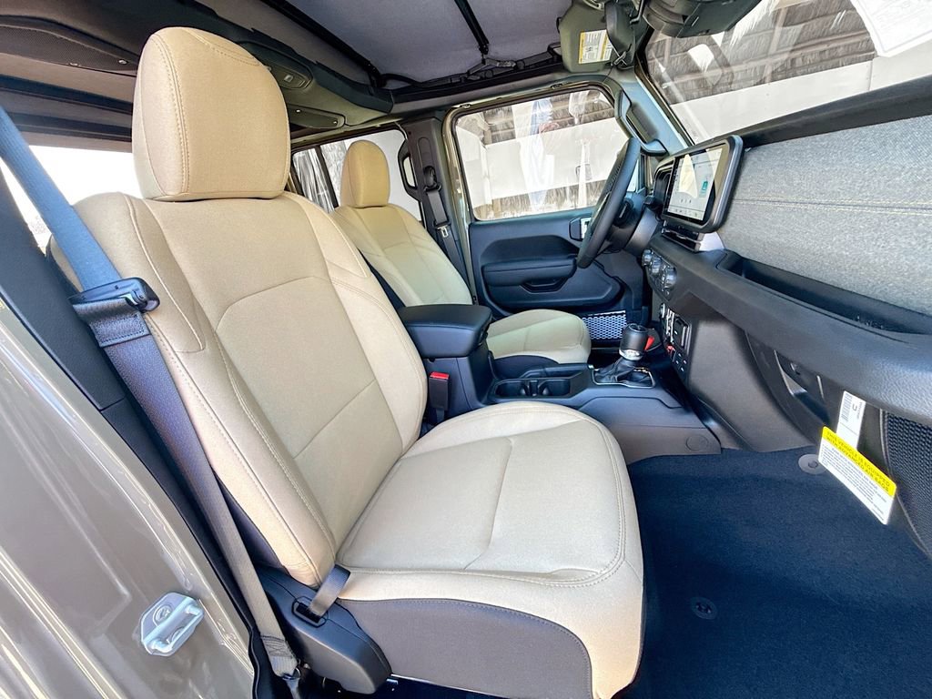 New 2026 Jeep Gladiator Willys AWD/4WD image 30