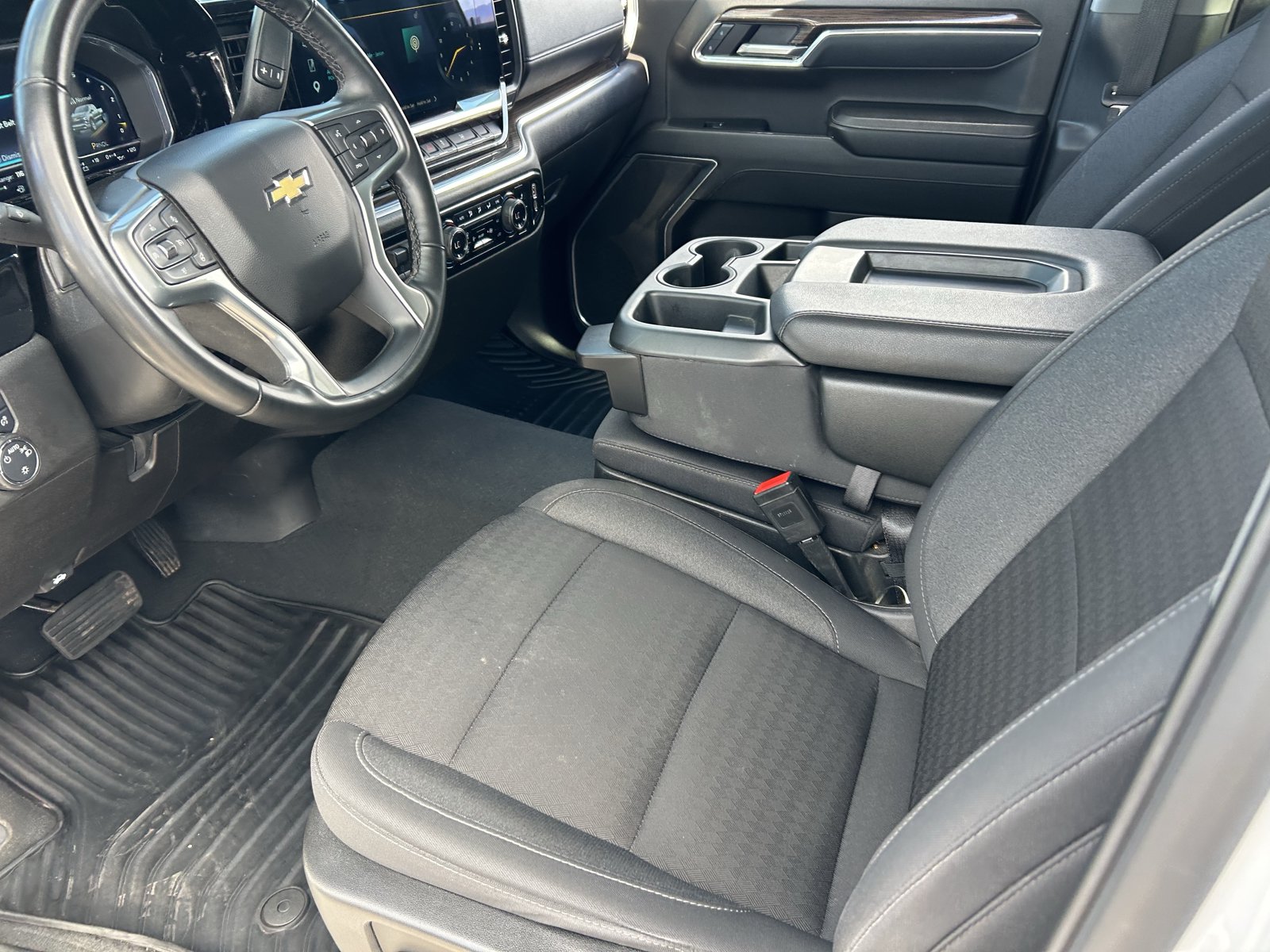 Certified 2025 Chevrolet Silverado 1500 LT RWD image 24