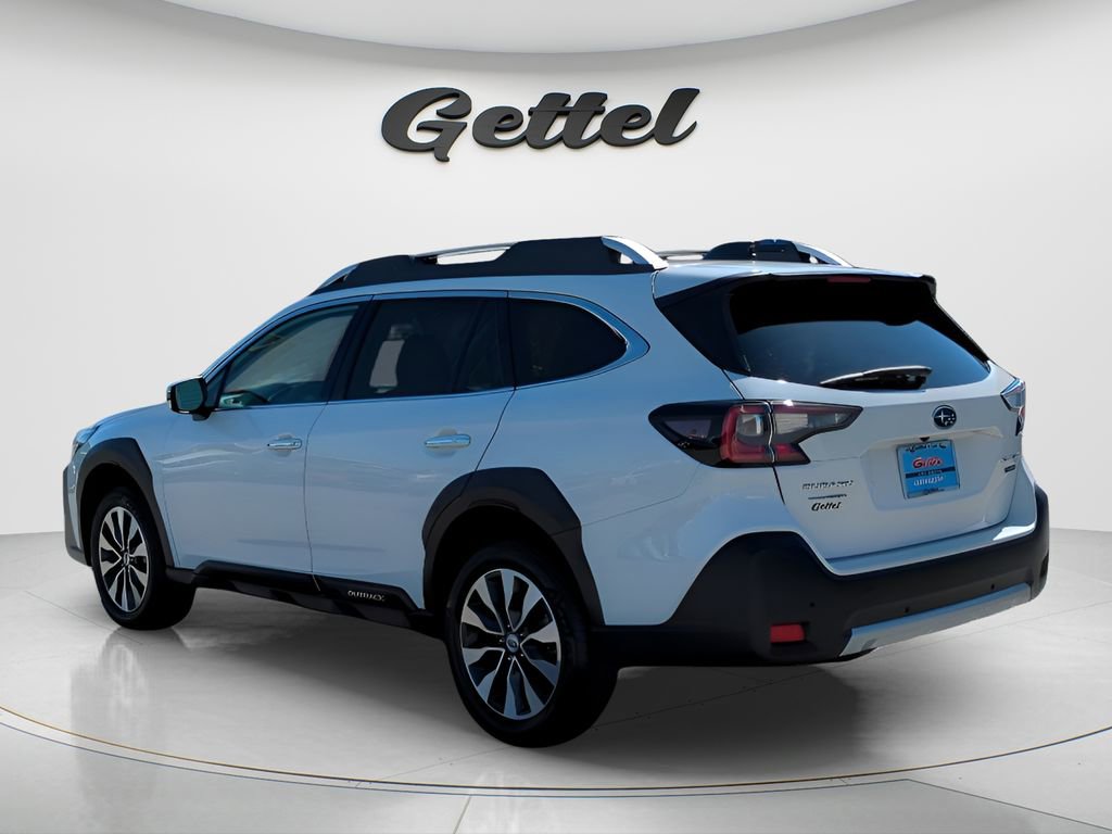 Used 2024 Subaru Outback Touring image 7