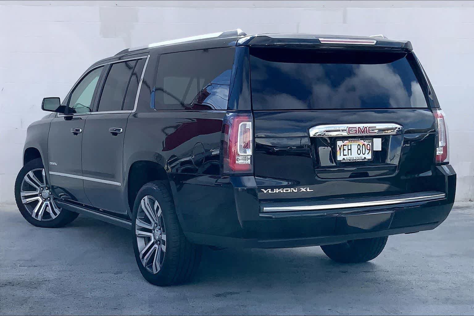 Used 2018 GMC Yukon XL Denali w/ Denali Ultimate Package AWD/4WD image 4
