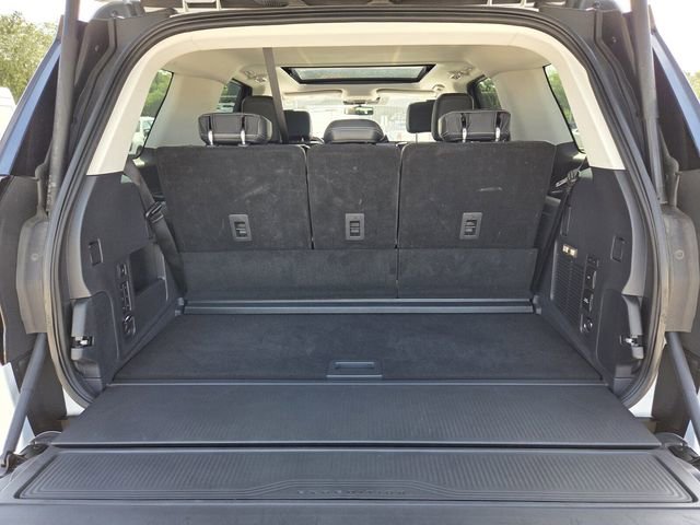 Certified 2025 Ford Expedition Platinum AWD/4WD image 18