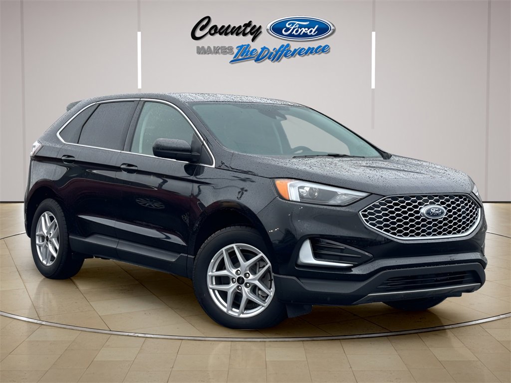 Used 2023 Ford Edge SEL image 1