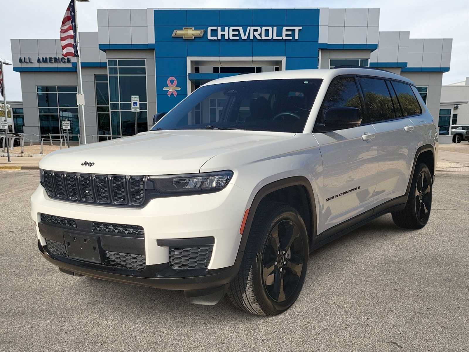 Used 2023 Jeep Grand Cherokee L Laredo