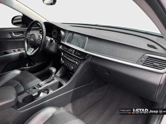 Used 2020 Kia Optima EX image 23