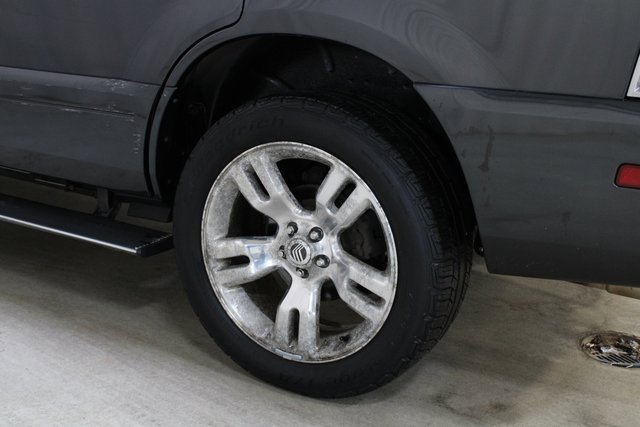 Used 2010 Mercury Mountaineer Premier image 26