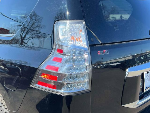 Used 2023 Lexus GX 460 Premium w/ Premium Package image 10