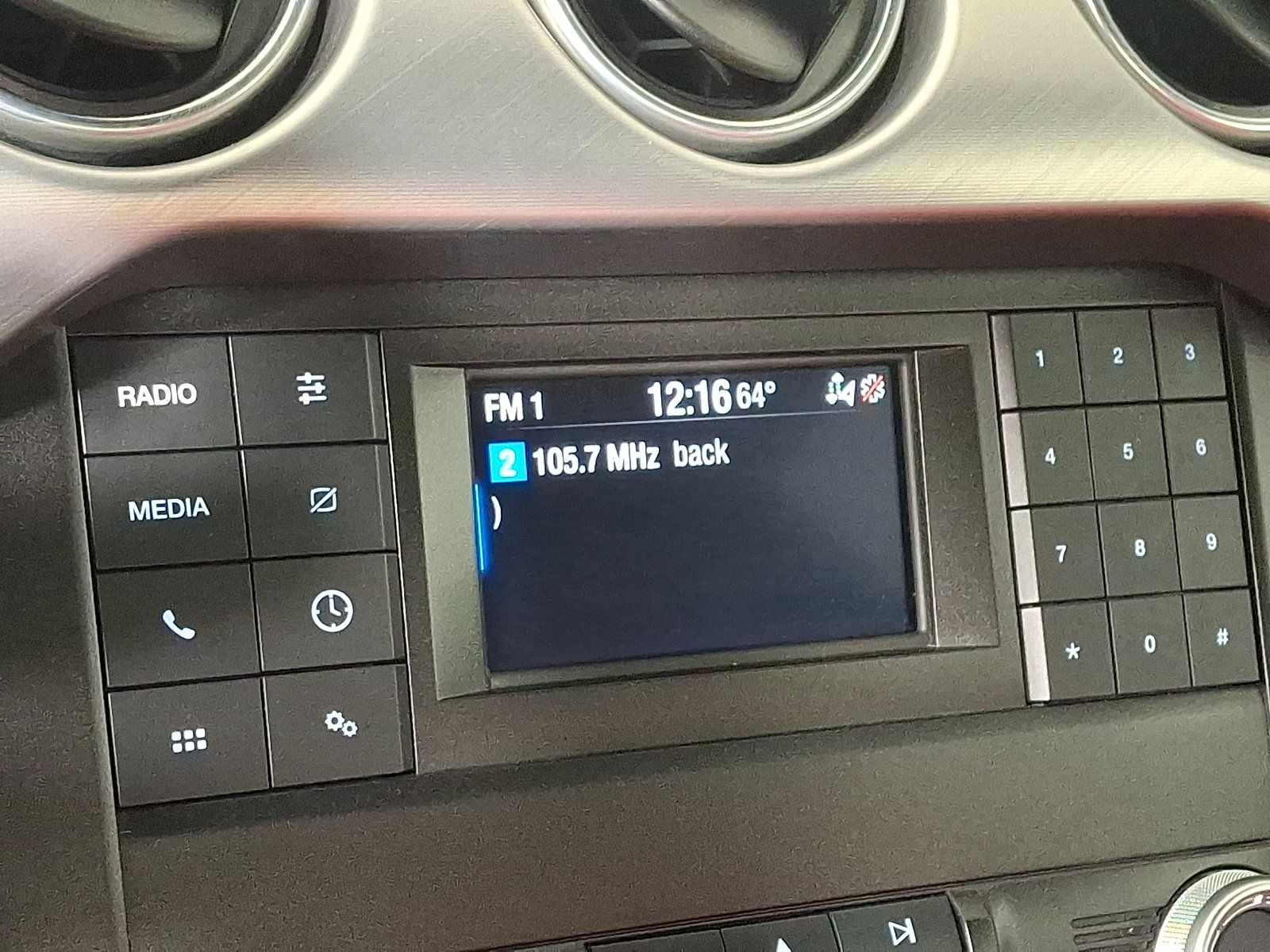 Used 2022 Ford Mustang GT RWD image 3