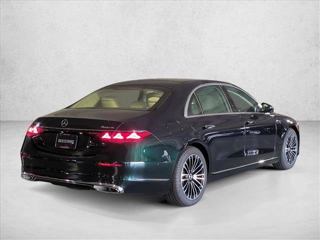 New 2027 Mercedes-Benz S 580 4MATIC Sedan image 2