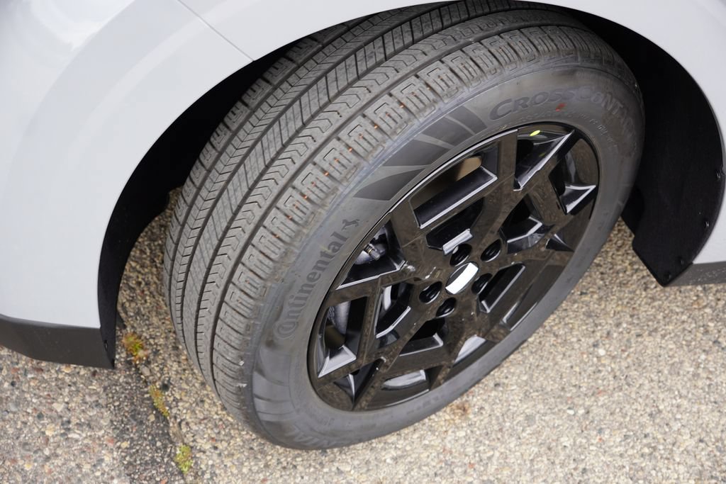 New 2027 Kia Carnival EX FWD image 9