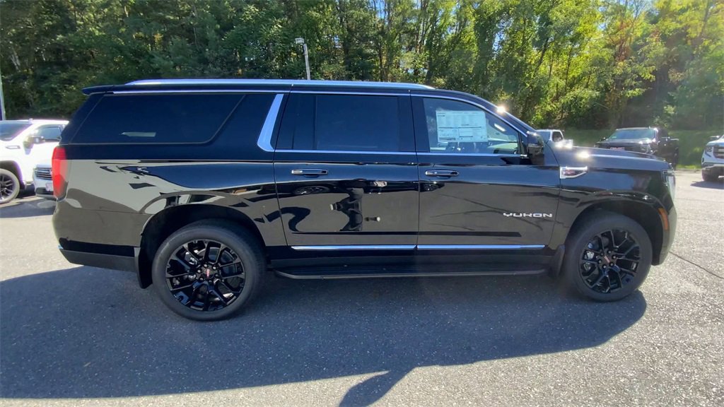 New 2026 GMC Yukon XL Elevation w/ LPO, Get Active Package image 10