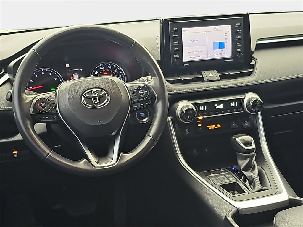 Used 2020 Toyota RAV4 XLE image 21
