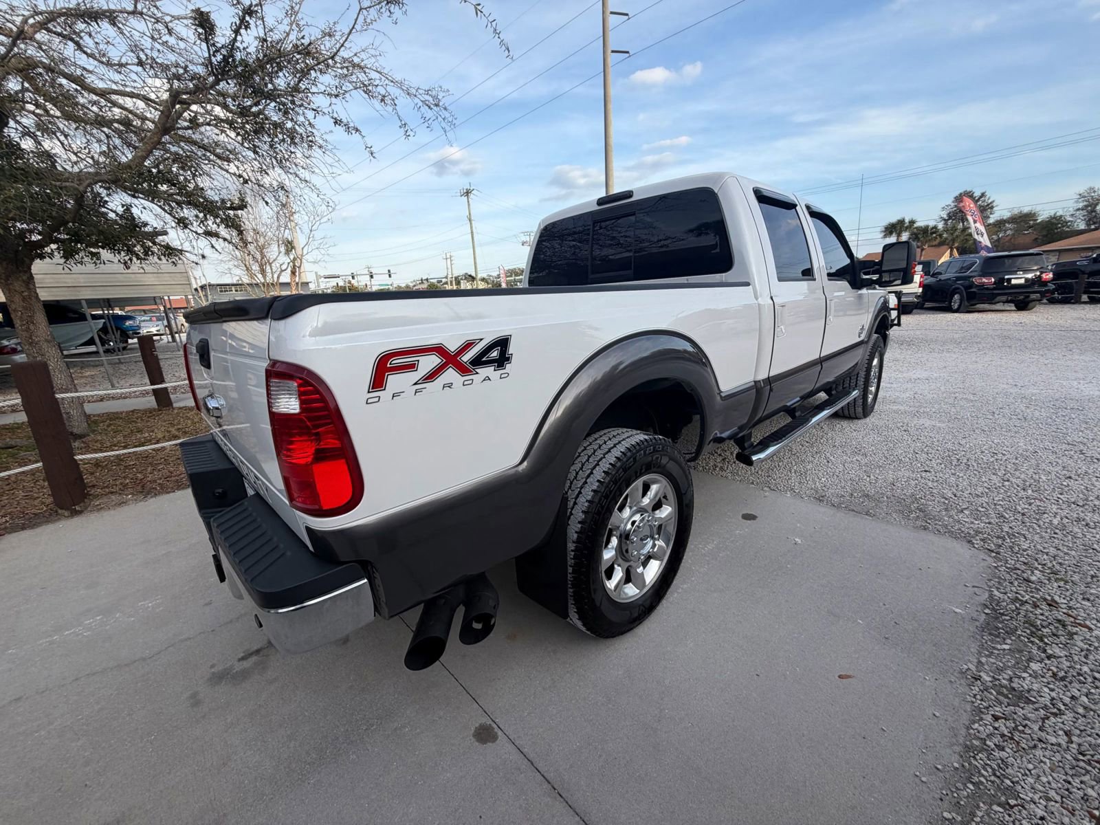 Used 2015 Ford F250 Lariat w/ Lariat Ultimate Package image 8