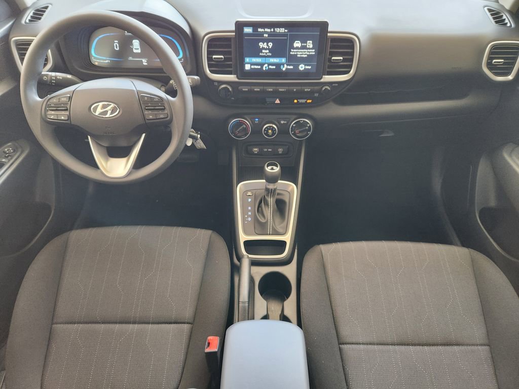 New 2026 Hyundai Venue SE FWD image 19