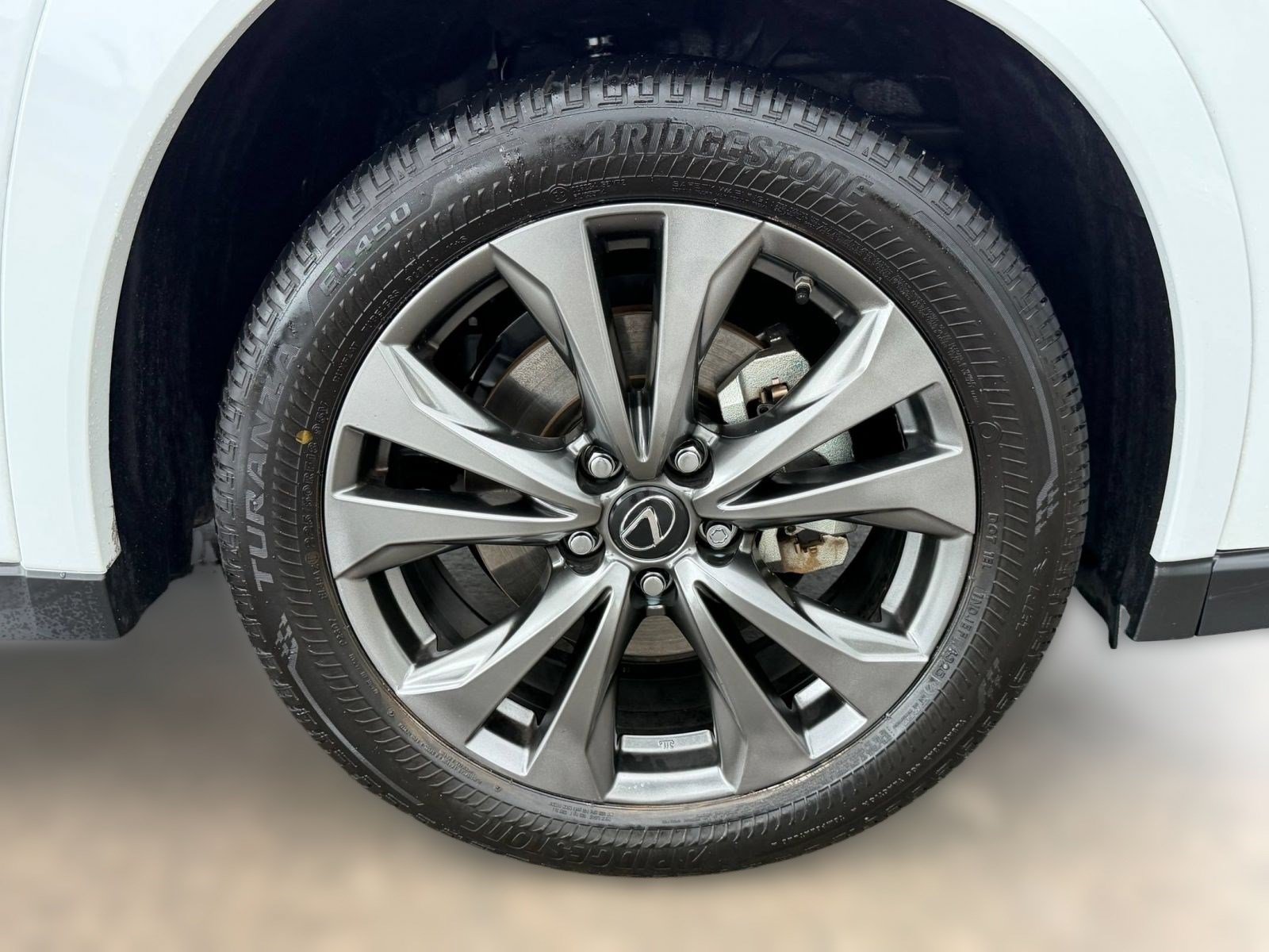 Used 2024 Lexus UX 250h F Sport FWD image 13
