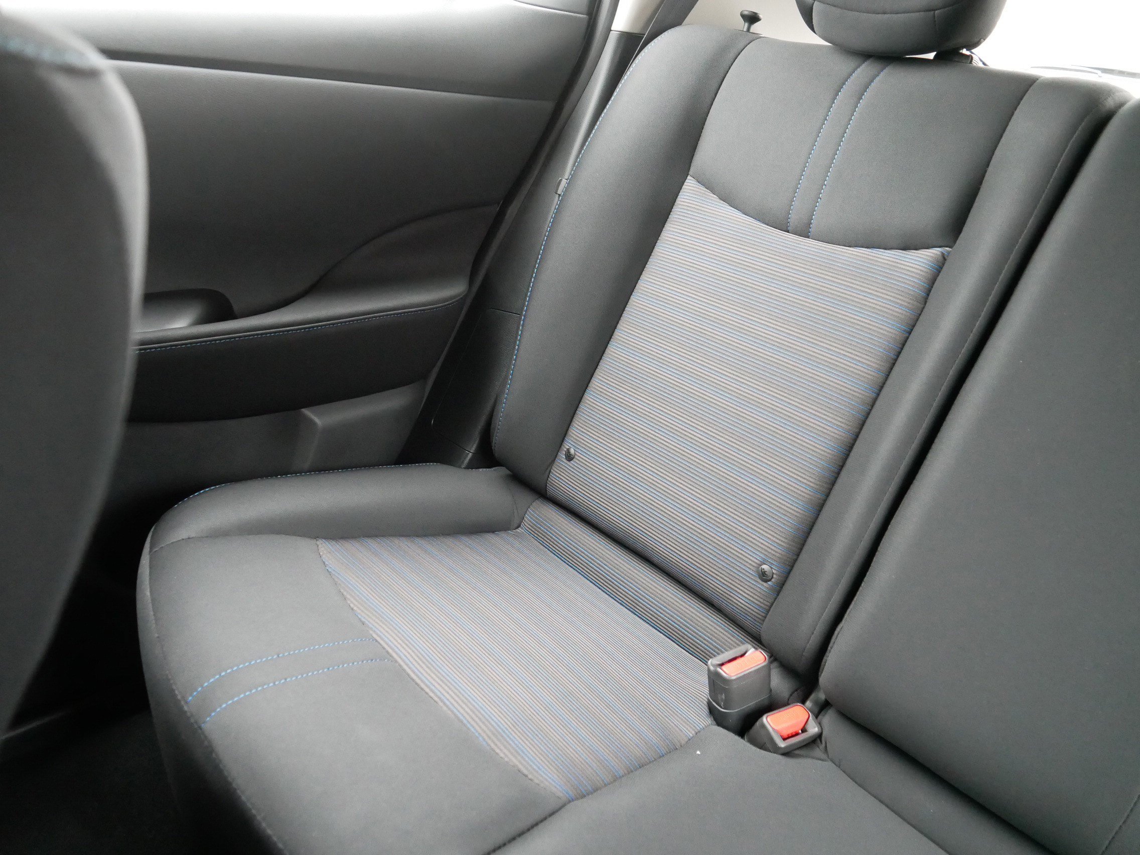 Used 2019 Nissan Leaf S w/ S Charge Package image 12