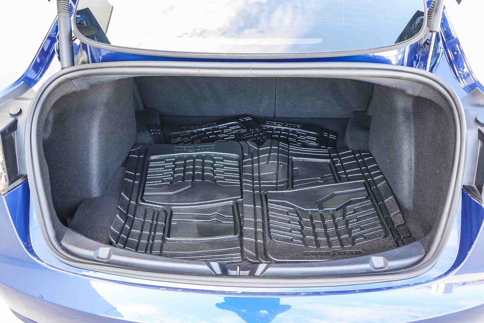Used 2023 Tesla Model 3 Standard Range RWD image 24