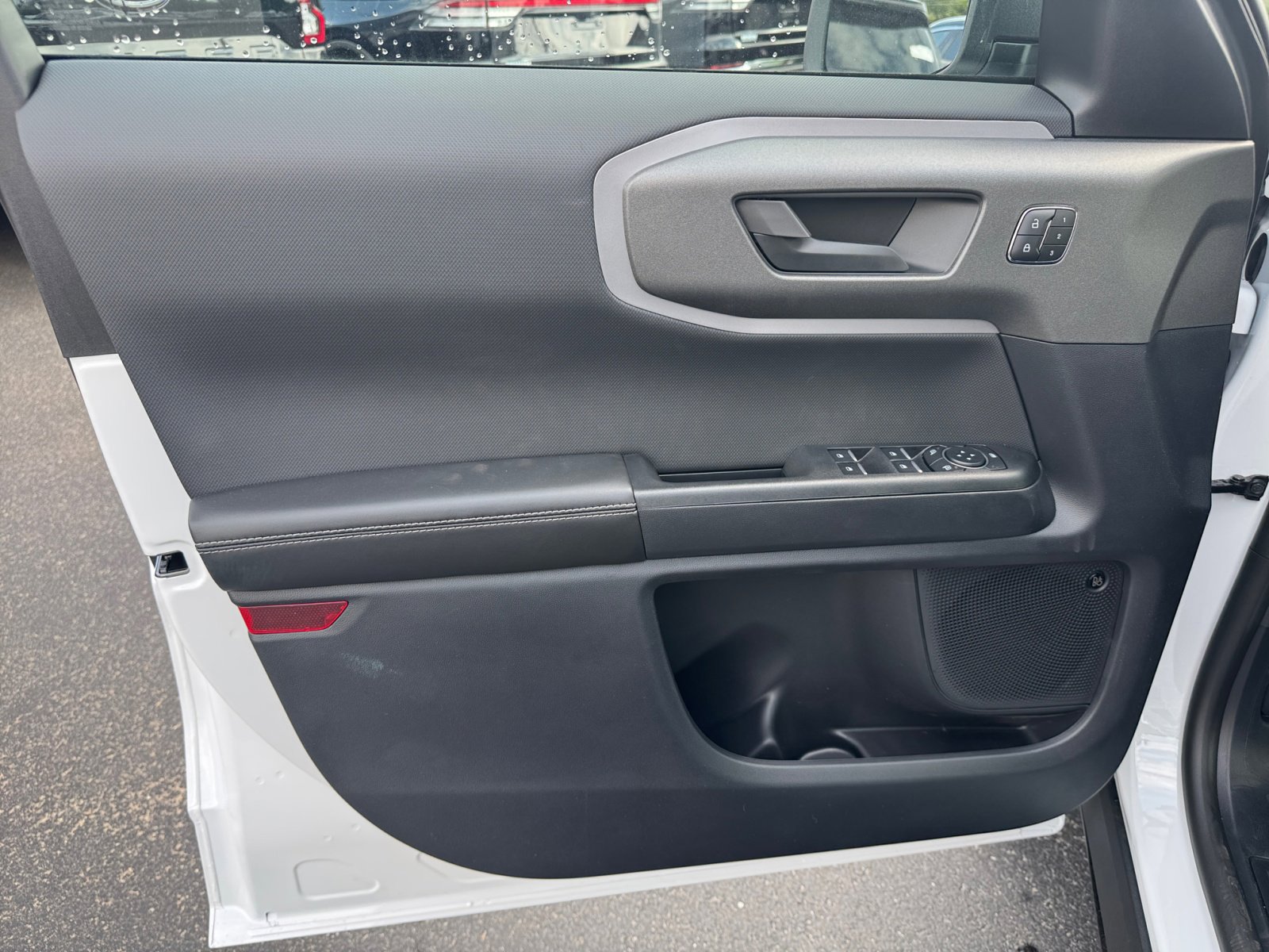 New 2025 Ford Bronco Sport Outer Banks w/ Outer Banks Tech Package+ image 24
