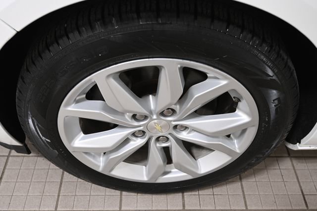 Used 2016 Chevrolet Impala LT image 16