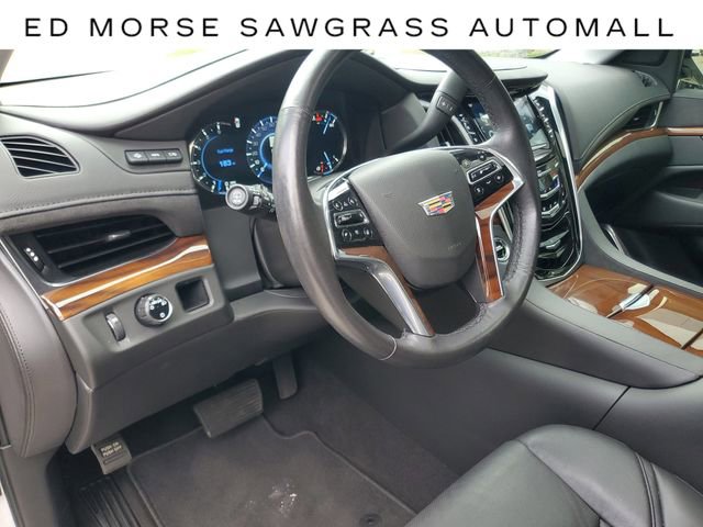 Used 2020 Cadillac Escalade Luxury image 20