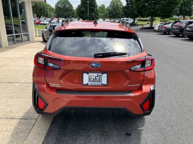 Used 2024 Subaru Crosstrek 2.0i Premium AWD/4WD image 4