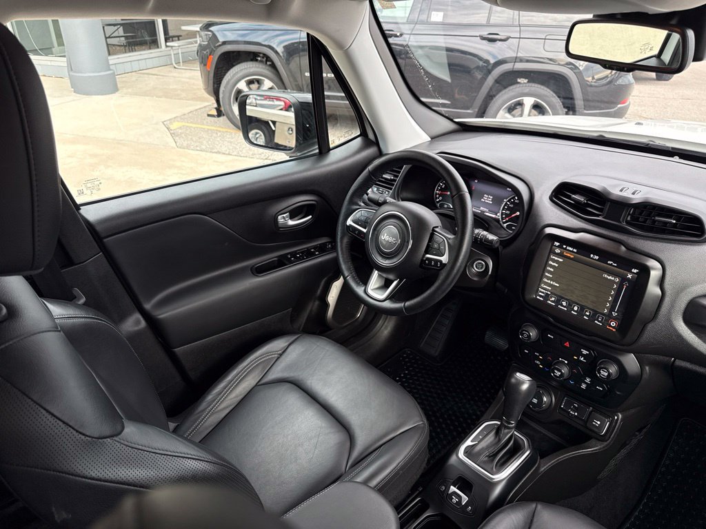 Used 2023 Jeep Renegade Limited AWD/4WD image 41