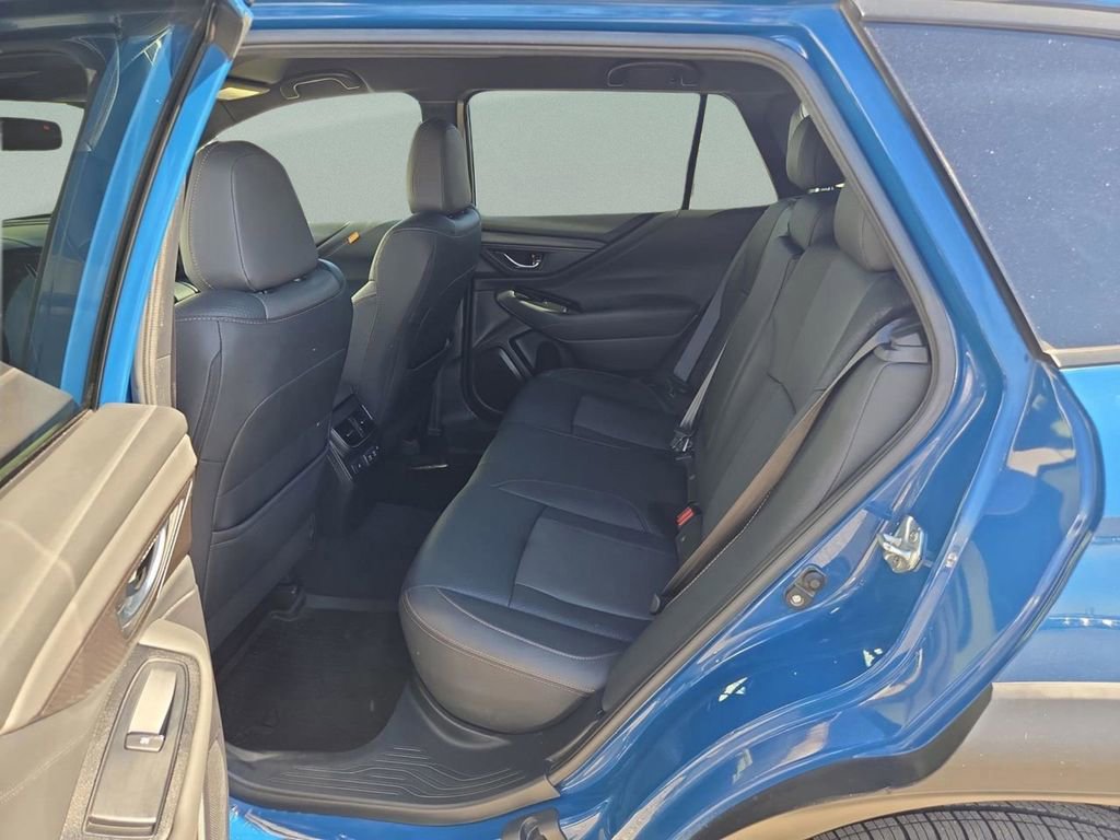 Used 2022 Subaru Outback Wilderness w/ Wilderness Package image 15