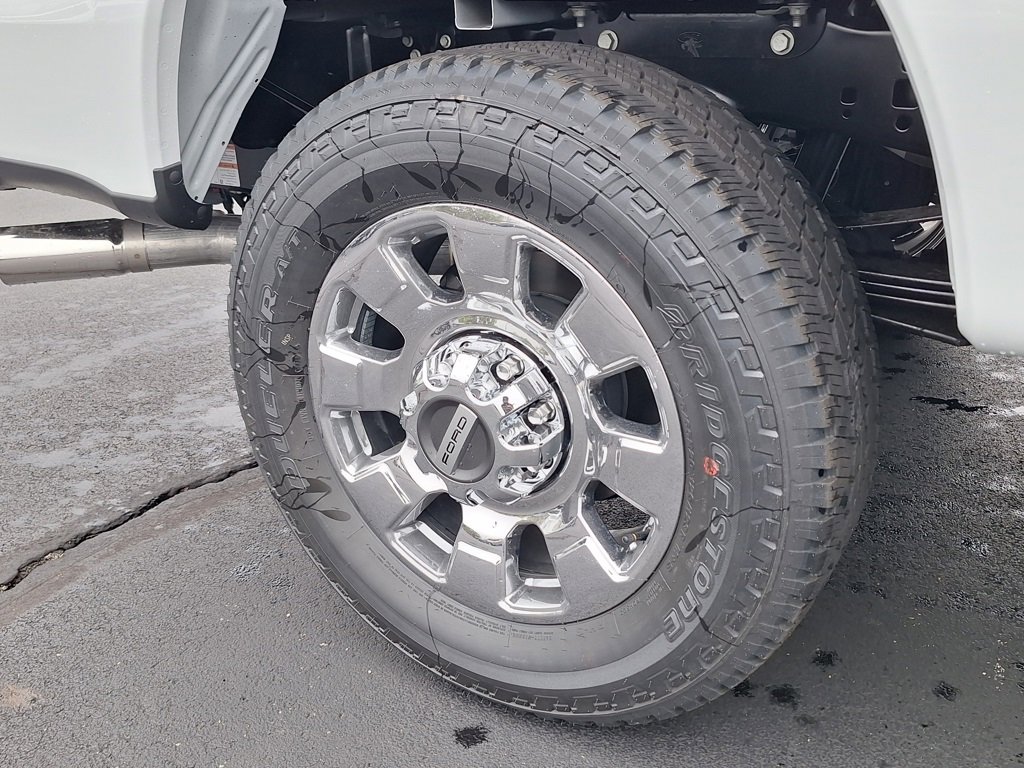 New 2026 Ford F350 Lariat image 34
