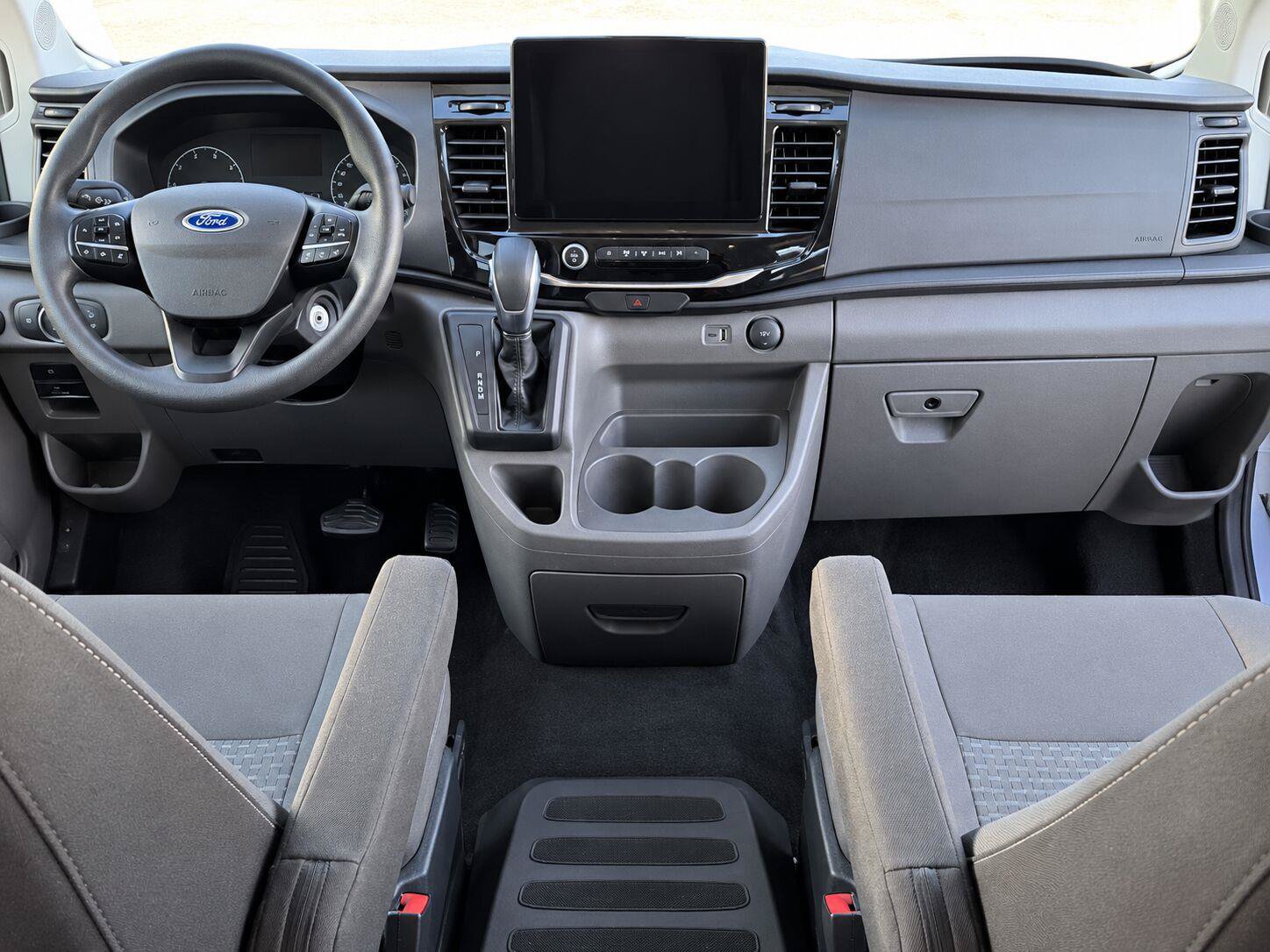 Used 2023 Ford Transit 350 XLT RWD image 19