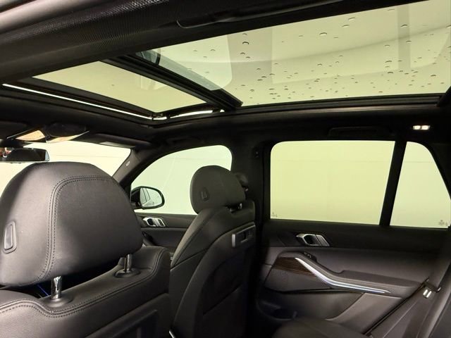 Used 2020 BMW X5 xDrive40i w/ Convenience Package image 40