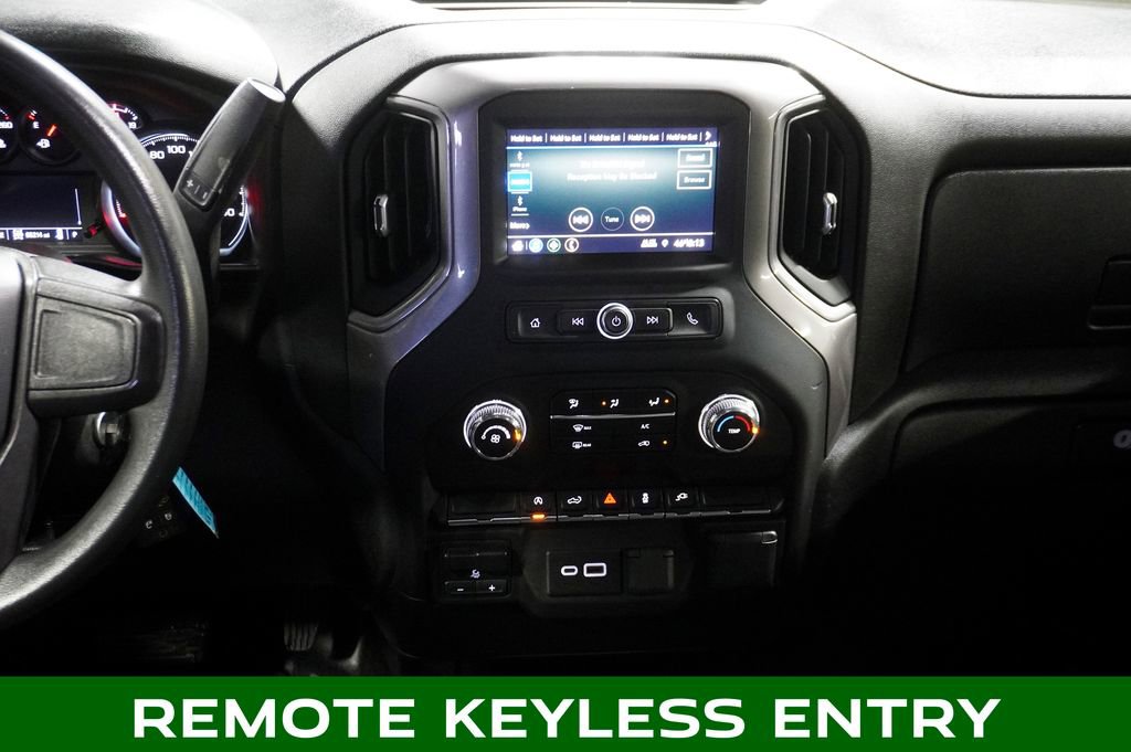 Used 2021 GMC Sierra 1500 4x4 Crew Cab w/ Sierra Value Package image 10