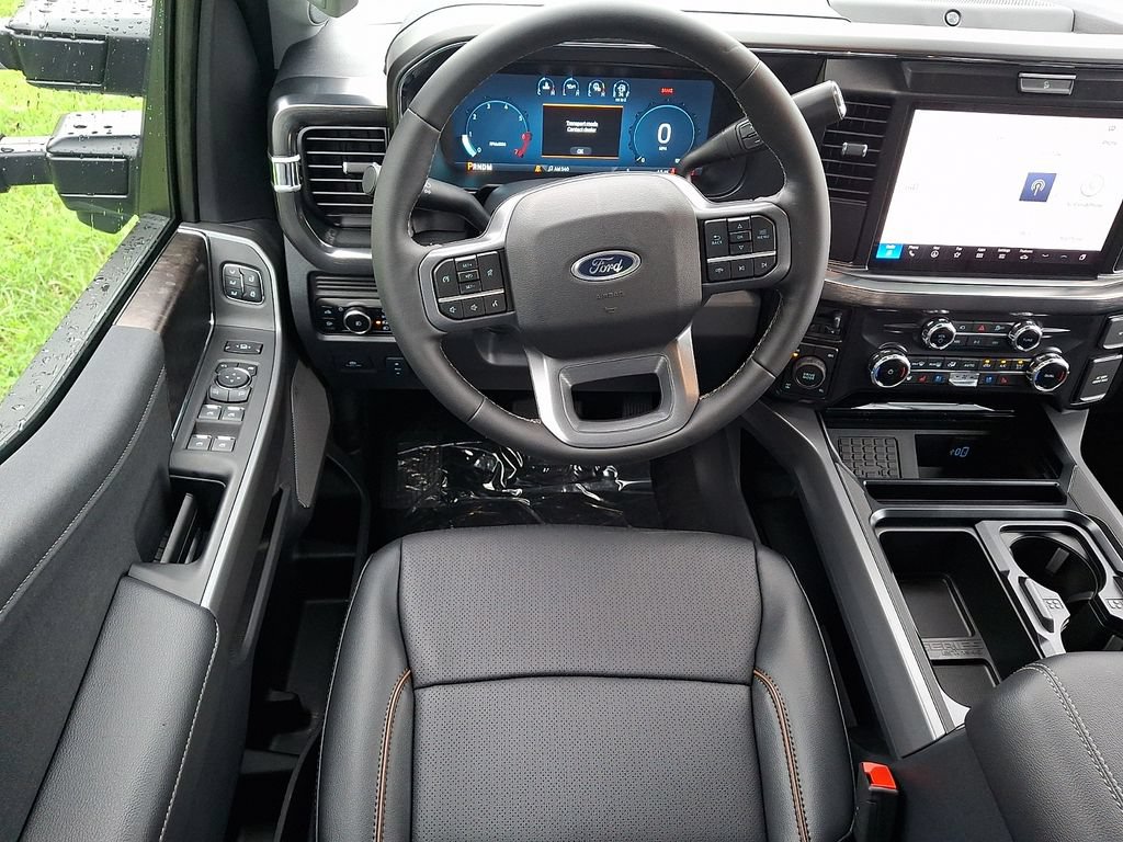 New 2026 Ford F250 Lariat w/ Black Appearance Package AWD/4WD image 7