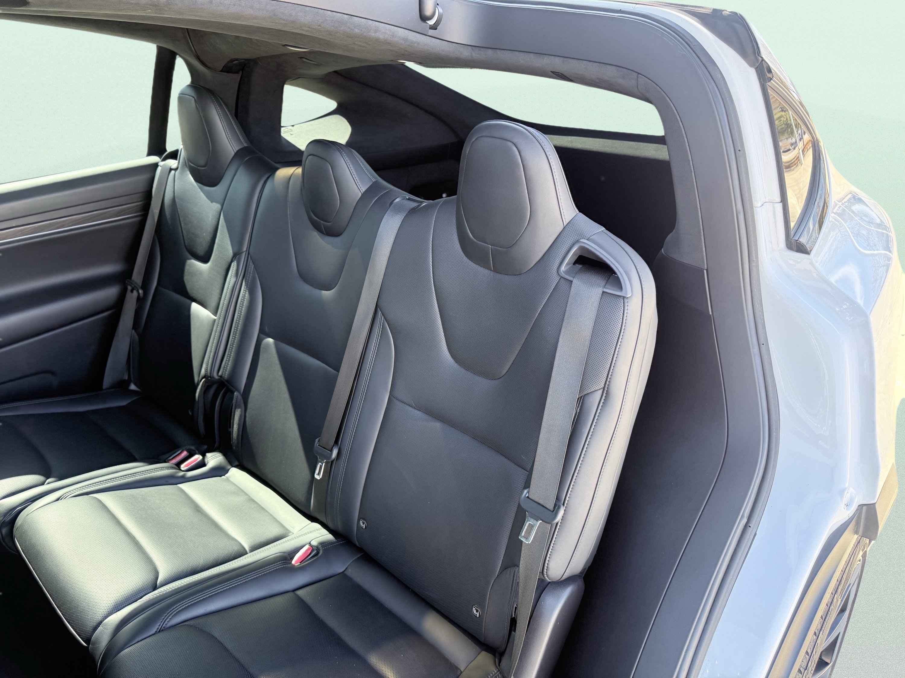 Used 2023 Tesla Model X image 47