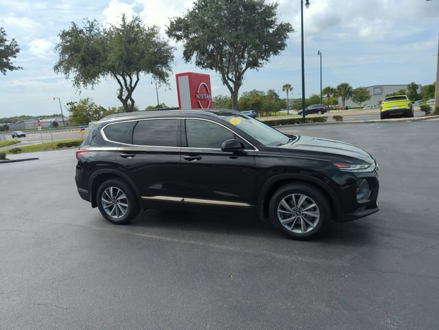 Used 2019 Hyundai Santa Fe SEL FWD image 2