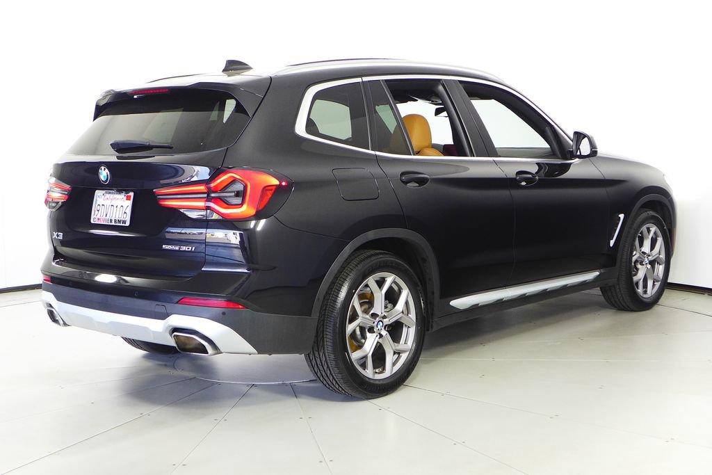 Used 2023 BMW X3 sDrive30i w/ Premium Package image 7