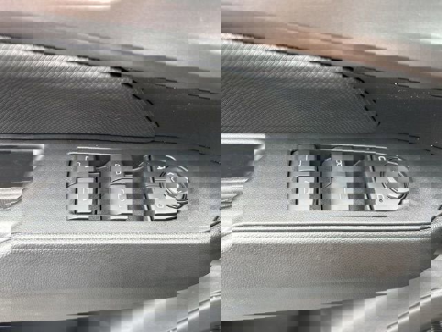 New 2025 Chevrolet Equinox EV RS image 28