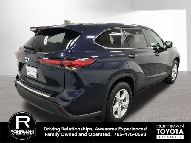 Used 2023 Toyota Highlander L image 6