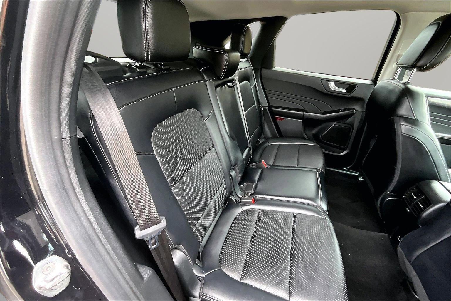 Used 2021 Ford Escape SEL FWD image 17