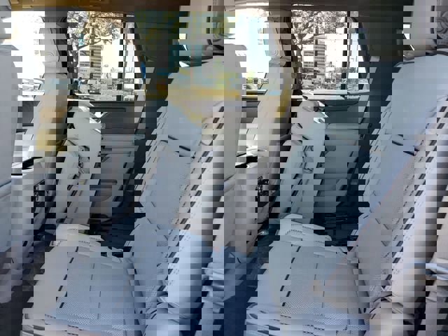 New 2026 GMC Yukon Denali w/ Sun & Power Step Package image 11